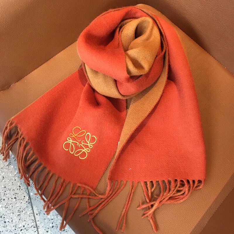 Love at first sight? Loewe Bicolor Scarf Replica (Wool & Cashmere) loj18440 Love at first sight? Loewe Bicolor Scarf Replica (Wool & Cashmere) loj18440