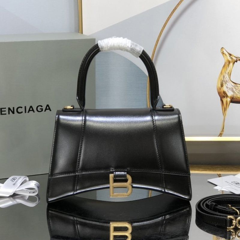 New for Spring: Balenciaga Replica Hourglass Top Handle Bag baa78195