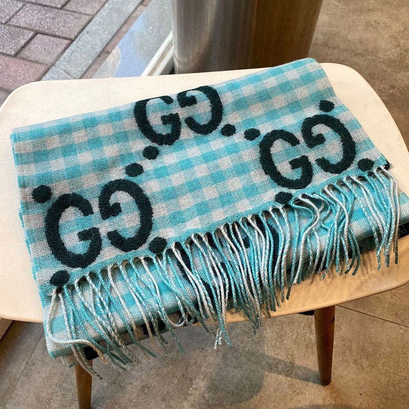 Competition Gucci Graphic Cashmere Scarf Replica gur01685 Competition Gucci Graphic Cashmere Scarf Replica gur01685