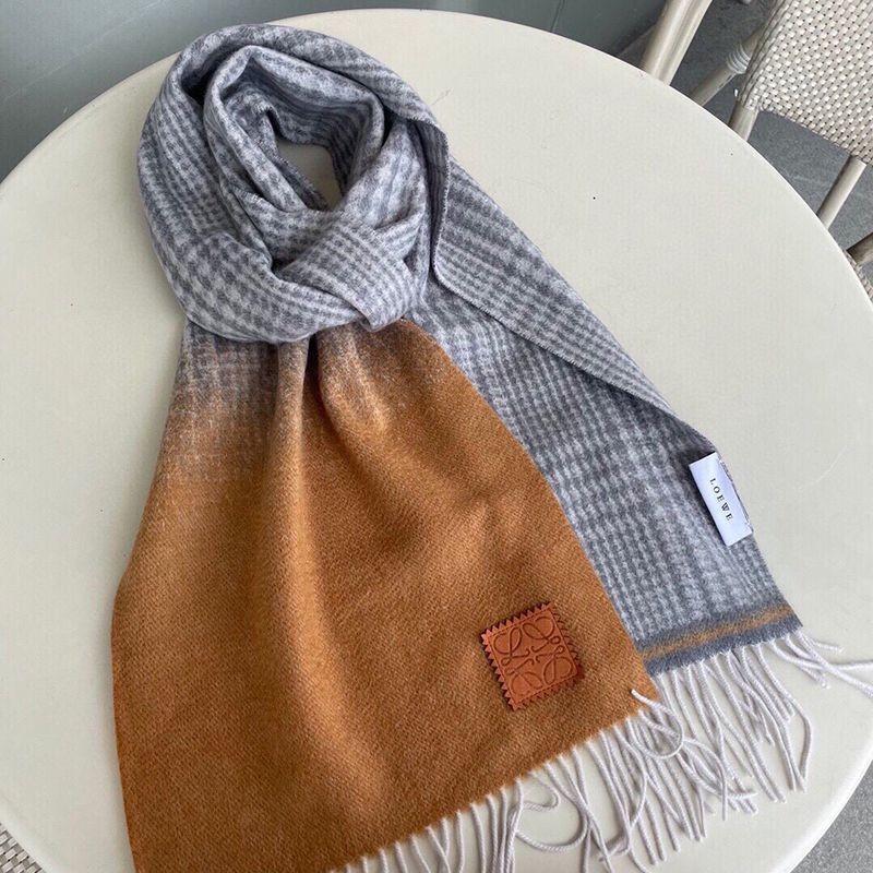 New on sale: Loewe replica check scarf (cashmere) los66527