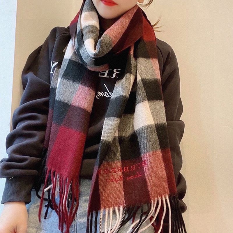 New for Spring: Burberry Classic Cashmere Check Scarf Replica Bas52574