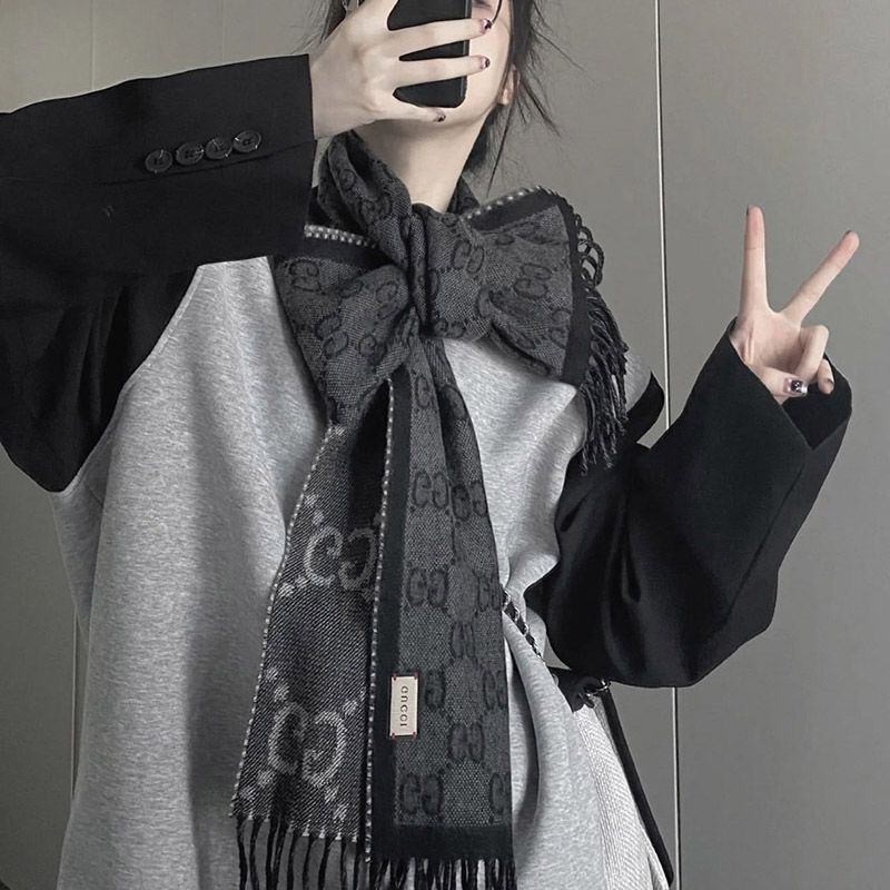 Super Hot Topic! Gucci GG Wool Glitter Jacquard Replica Scarf/Muffler gux76972