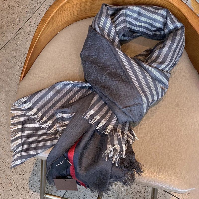 Rare Gucci GG wool lame jacquard scarf/muffler guf88621 Rare Gucci GG wool lame jacquard scarf/muffler guf88621