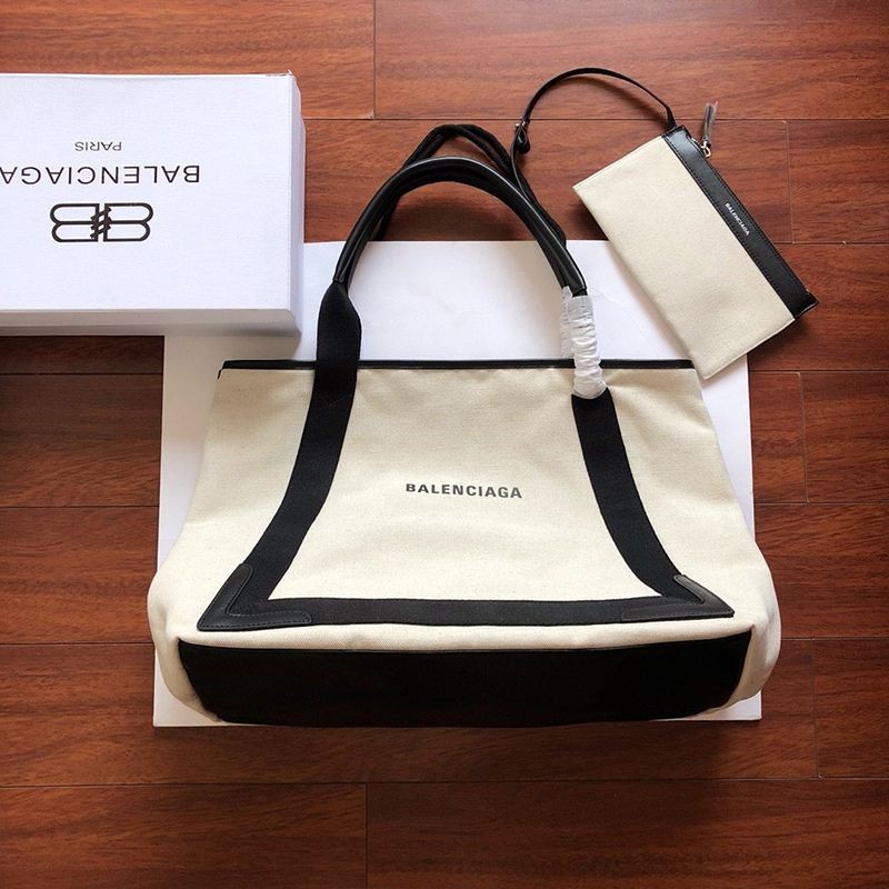 Love at first sight? Balenciaga Navy Cabas replica M Mother's bag Black bat09335