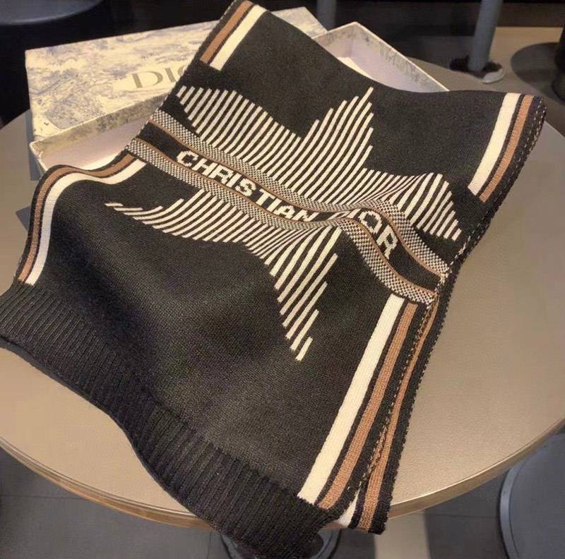Rare and warm? Dior knit scarf replica star quilt [tracking included] der58836