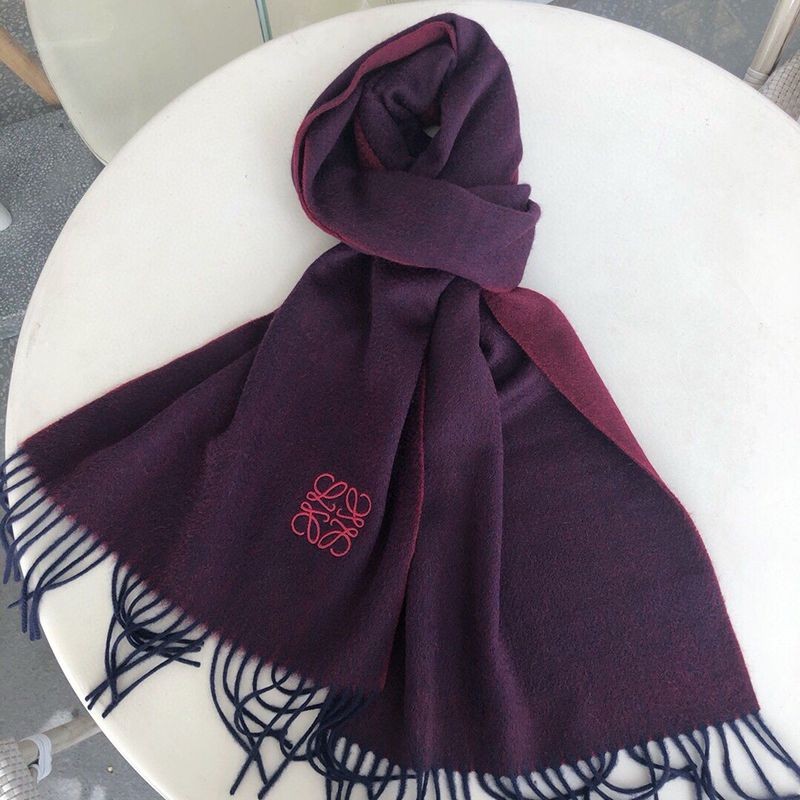 The hottest topic! Loewe Bicolor Scarf Replica (Wool & Cashmere) loj40324