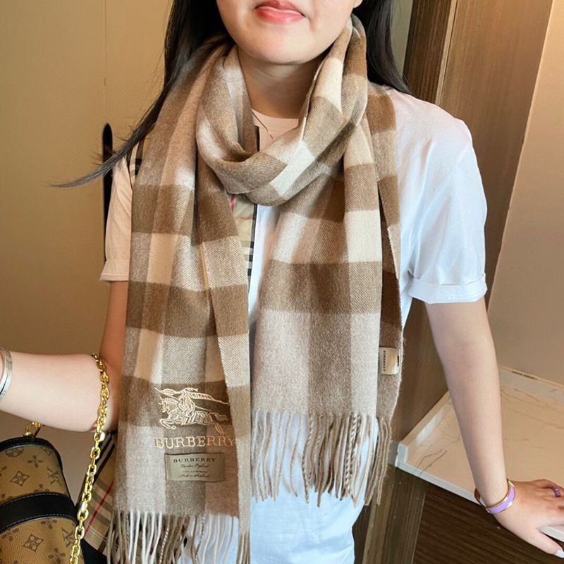 [Not available in Japan] Burberry Replica Classic Cashmere Check Scarf Bad06108