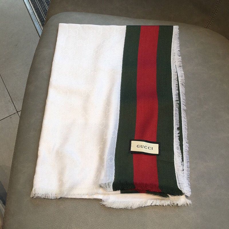 Rare Gucci GG wool lame jacquard scarf/muffler gux73753 Rare Gucci GG wool lame jacquard scarf/muffler gux73753