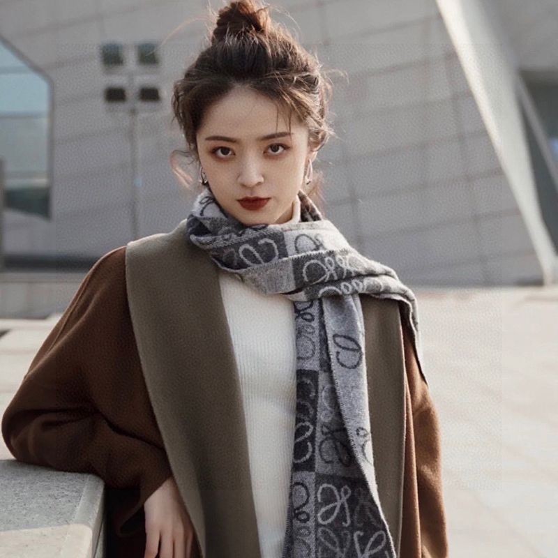 Loewe Anagram Line Scarf Replica (Wool, Silk and Cashmere) Low89794