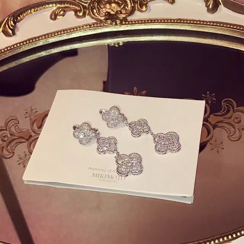 Very popular!! New colors Van Cleef & Arpels Magic fake Alhambra earrings, 3 motifs VCARN9MR00