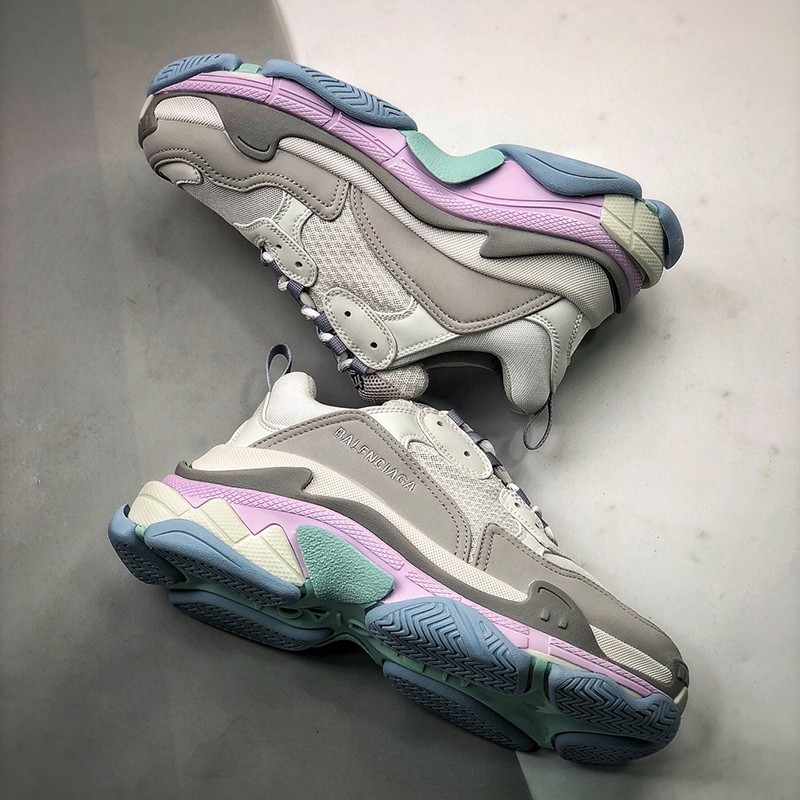 Eye-catching color Balenciaga Triple S fake sneakers bal91360 Eye-catching color Balenciaga Triple S fake sneakers bal91360