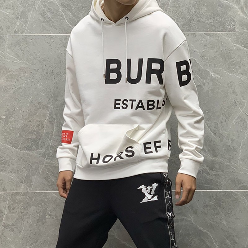 Burberry Oversized Logo Print Hoodie Replica Bap04264 - Popular all over the world