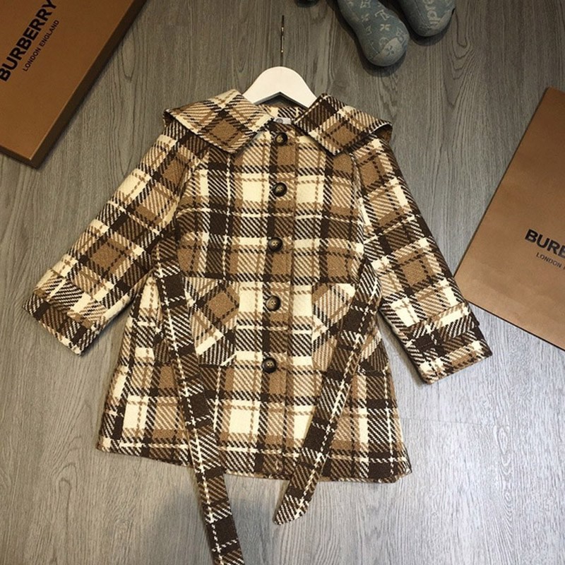 Cute Burberry Stylish Check Replica Quilted Coat Baw01090