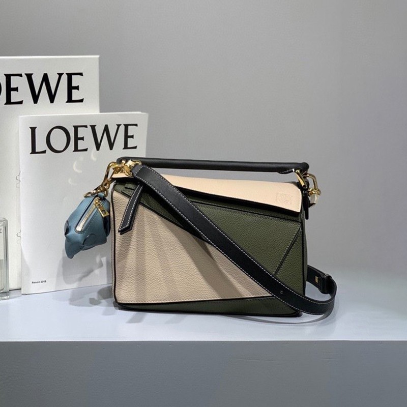 [Limited Edition Color] Loewe Puzzle Bag Replica Tricolor Shoulder Bag loh35598