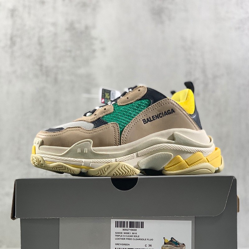 No. 1 in cumulative sales! Balenciaga Triple S fake sneakers bac93354