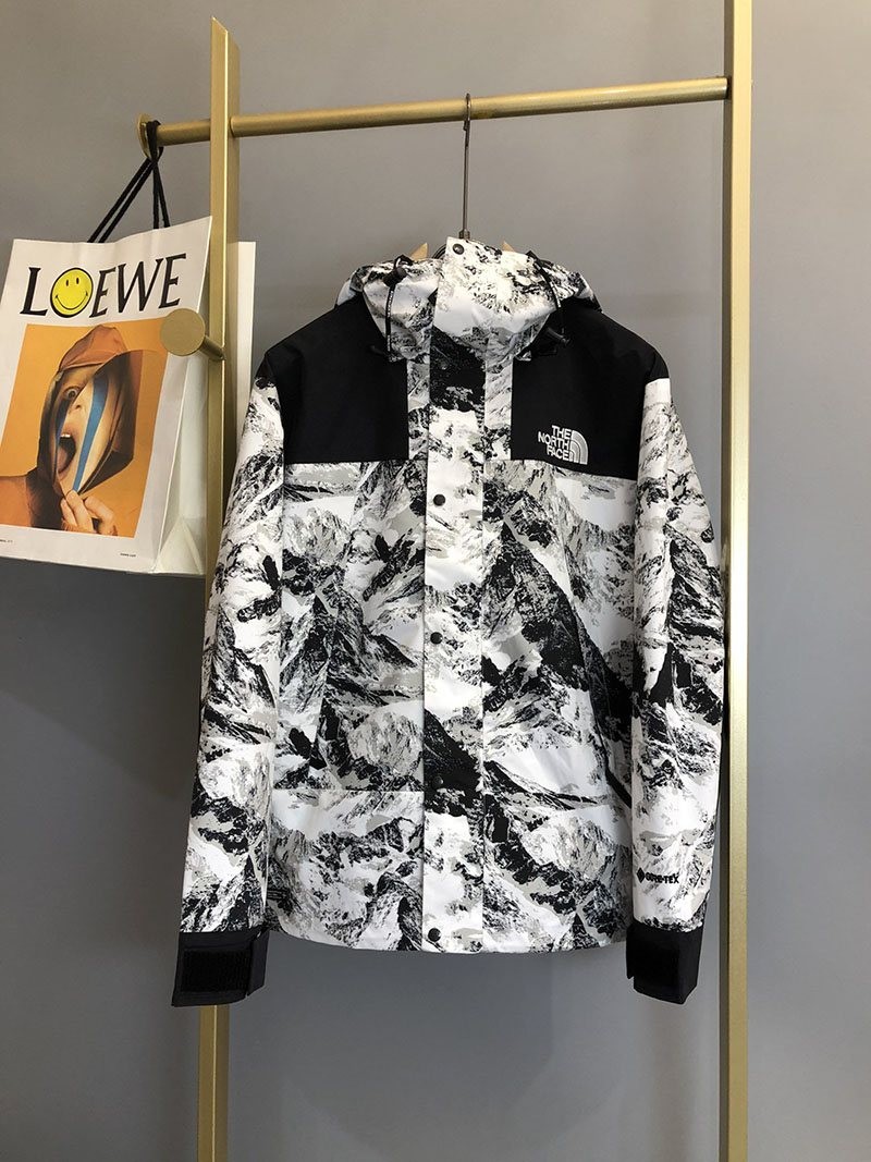 The North Face x INVINCIBLE Mountain Baltro Replica Down Jacket Nom30469