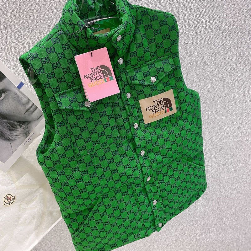 Free shipping Gucci x North Face Monogram Down Vest Replica Noe97888