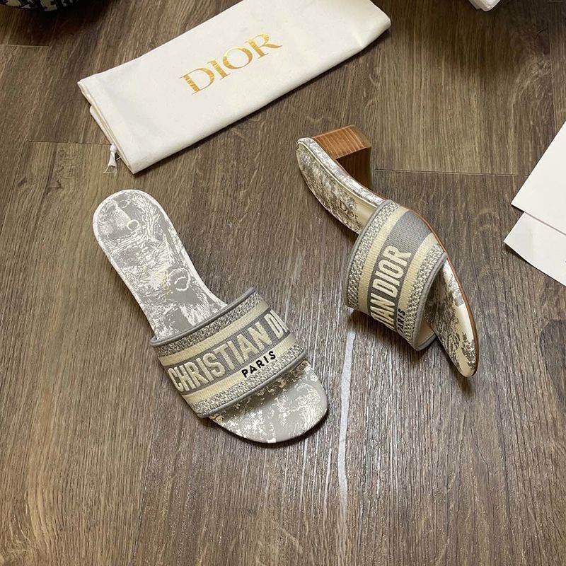 New on sale Dior D-way heeled mules replica ★ White toile de jouy embroidered cotton deq90590
