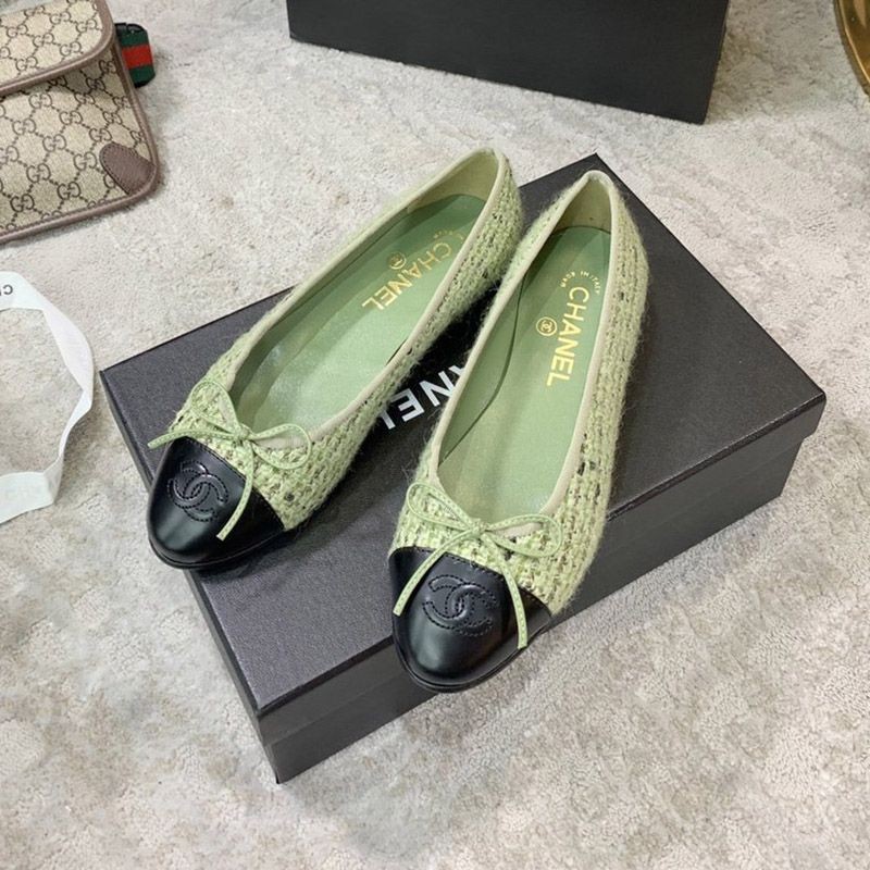 Very popular??Elegant feet? (Chanel) Ballerina Bicolor Replica shc20236