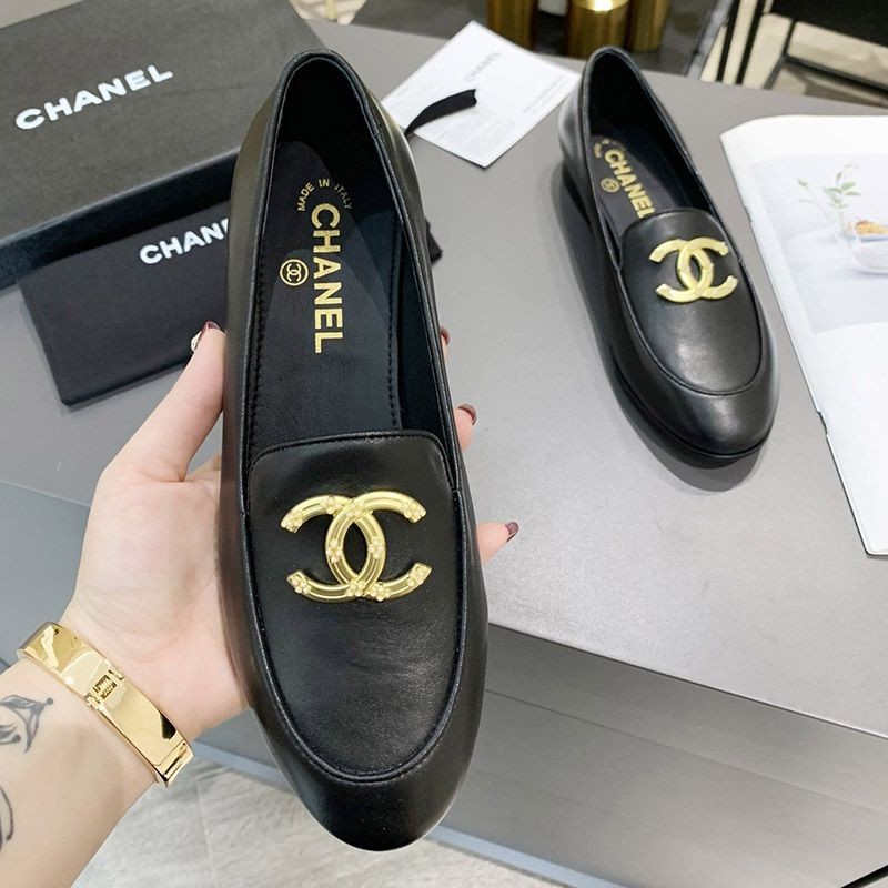 New on sale *Very popular* Chanel Chain Logo Loafers - hurry up sha38256