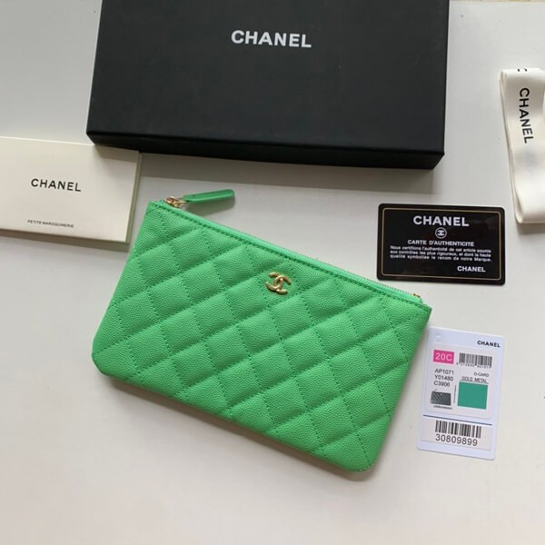 [Chanel] Classic Small Pouch Calfskin Gold Caviar Skin Green AP1071