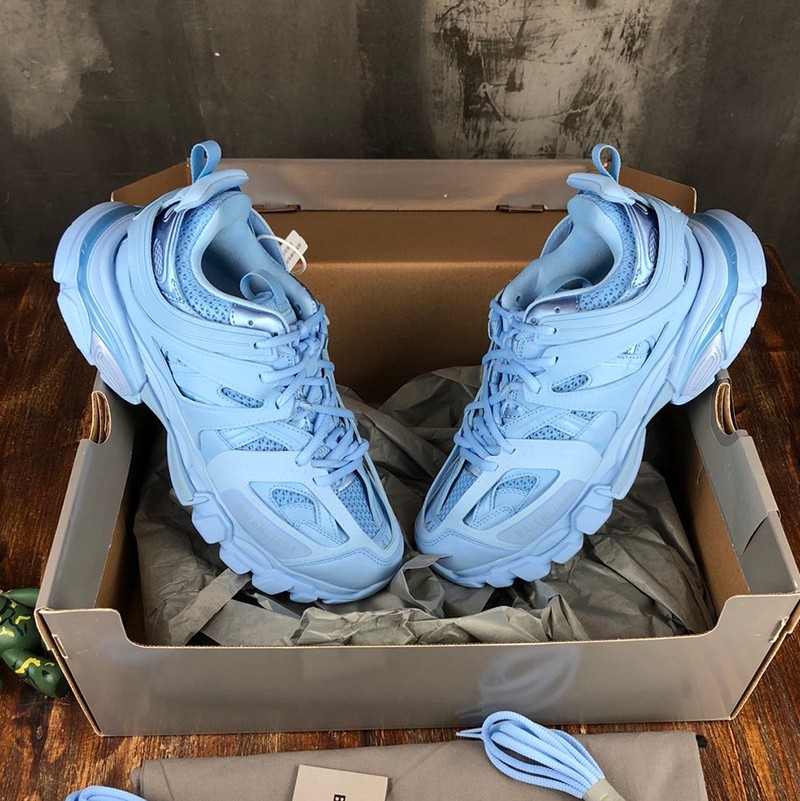 Want it? Super limited edition? Replica Balenciaga popular men's track trainer in hard-to-find color bax79353 Want it? Super limited edition? Replica Balenciaga popular men's track trainer in hard-to-find color bax79353