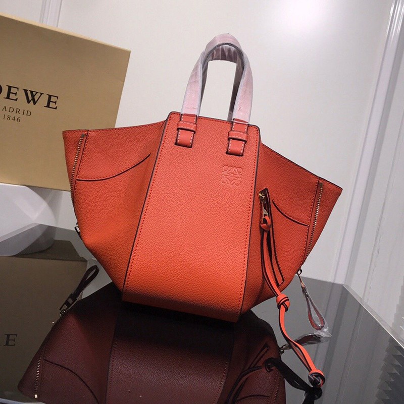 21 New Arrivals Loewe Hammock Classic Leather Small Handbag loa80048 21 New Arrivals Loewe Hammock Classic Leather Small Handbag loa80048