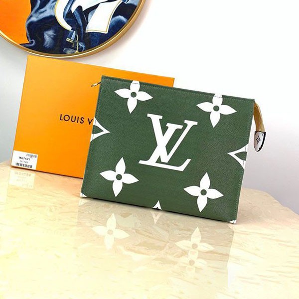 Very popular! Louis Vuitton clutch bag replica Poche Toilette 26 Giant Monogram ladies bag M67691