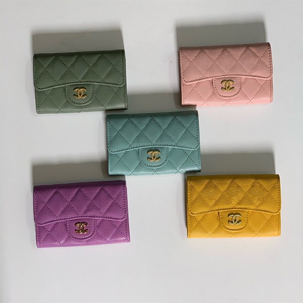 Available in 5 colors Chanel Stylish Card & Coin Case Imitation ★ Black ★ Gold Hardware A80799