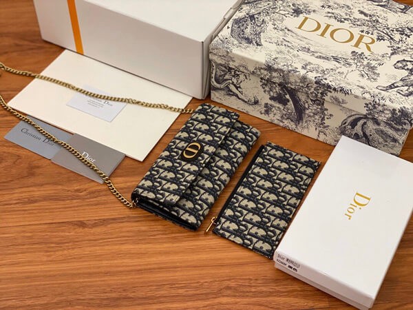 [Free Shipping] Dior Embroidered Chain Wallet Copy deg16770