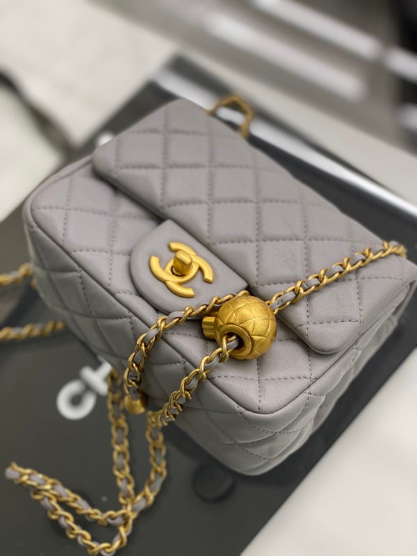 [Tax included] Chanel Matelasse Mini Flap Bag Chain Bag Replica shc94619