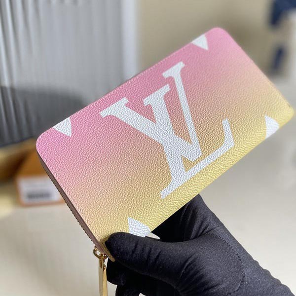 Louis Vuitton Wallet Replica Zippy Wallet Pink LV20329