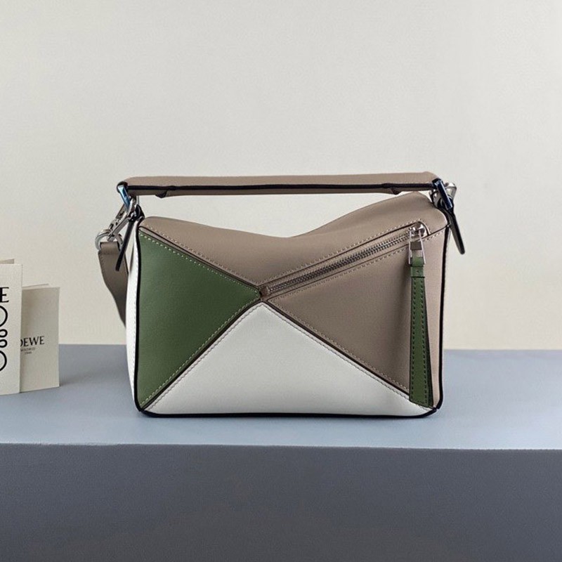 Not available in Japan Loewe Shoulder Bag Replica PUZZLE Nano Puzzle Bag loh16186