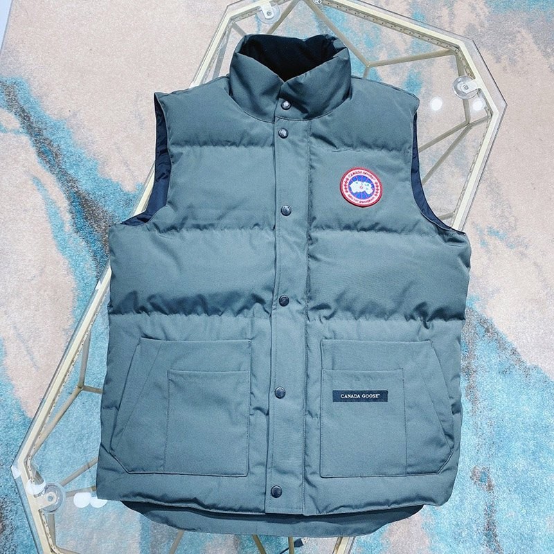 Eye-catching colors Canada Goose PBI Freestyle vest copy FREESTYLE Cav42667