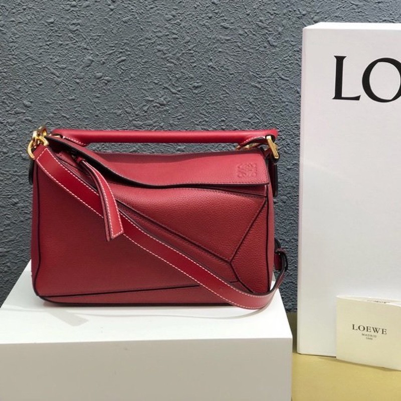 Eye-catching colors Loewe Puzzle Bag Replica Tricolor Shoulder Bag lox95784 Eye-catching colors Loewe Puzzle Bag Replica Tricolor Shoulder Bag lox95784