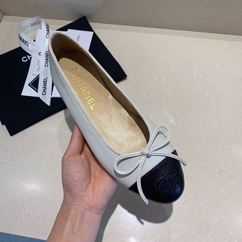 New sale item (Chanel) Ballerina bicolor very popular shd26480