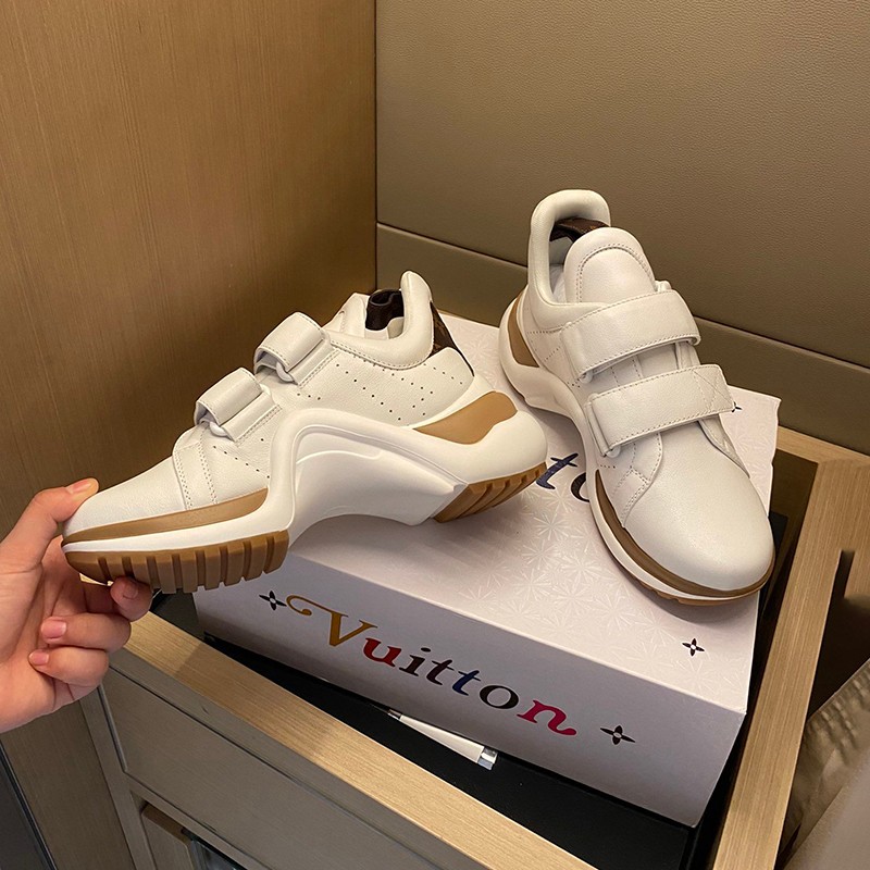 No.1 Popular Louis Vuitton Replica Arclight Line Sneakers vum76711