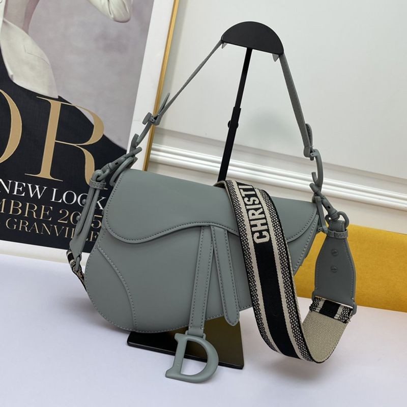 [Free Shipping] Dior Latte Color Saddle Bag Replica Ultra Matte Calfskin M0446ILLO_M41G