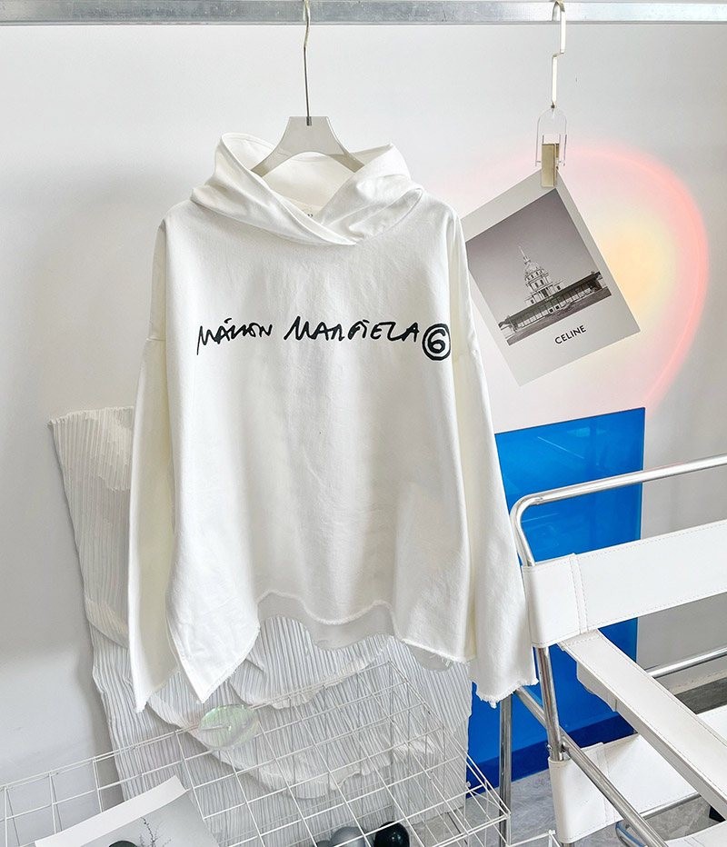 MM6 Maison Margiela Hoodie Fake Hoodie Sweatshirt Logo Mah98210 MM6 Maison Margiela Hoodie Fake Hoodie Sweatshirt Logo Mah98210
