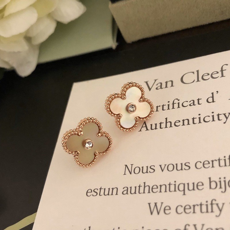 Extremely rare! Van Cleef & Arpels