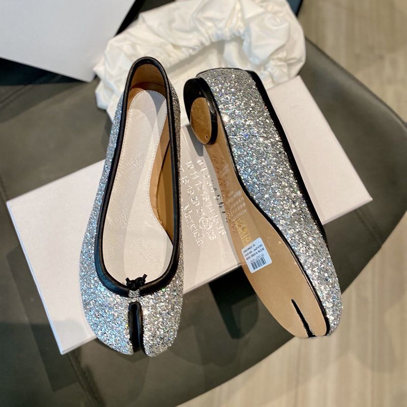 Very popular rare color Maison Margiela glitter leather ballet shoes fake Maq58194