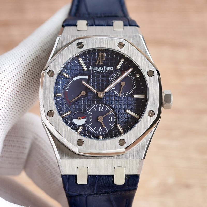 The hot topic! Audemars Piguet Royal Oak Dual Time Replica Odu86563