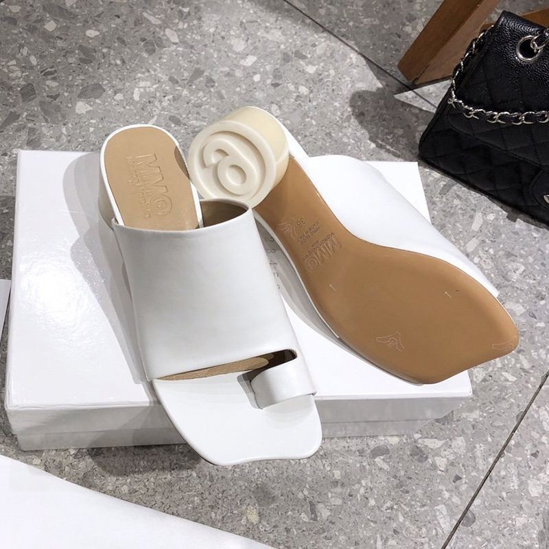 Want it? Super limited edition? Maison Margiela replica 6 logo heel mule sandals in nappa leather Mas56079