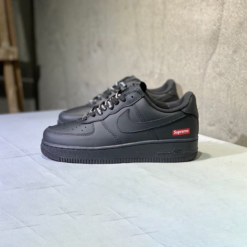 [Not available in Japan] Supreme x Nike Air Force 1 Replica "Black" CU9225001
