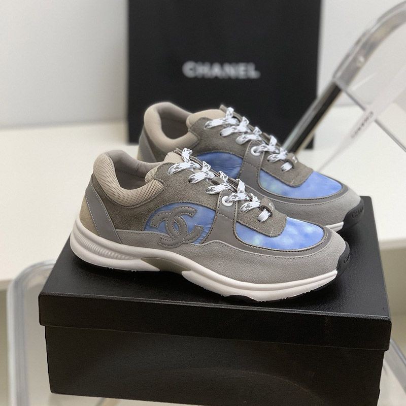 [Classic Popular] Ele-cute light pink? Super limited? CC sneakers replica sha73446