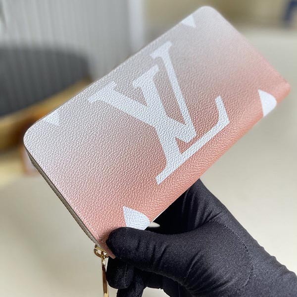 Louis Vuitton Wallet Replica New Monogram Zippy Wallet LV20327