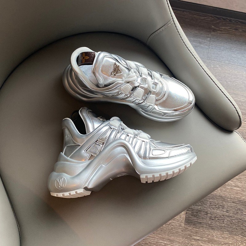 Before they sell out! Louis Vuitton fake sneakers LV Arclight? line logo vud46878
