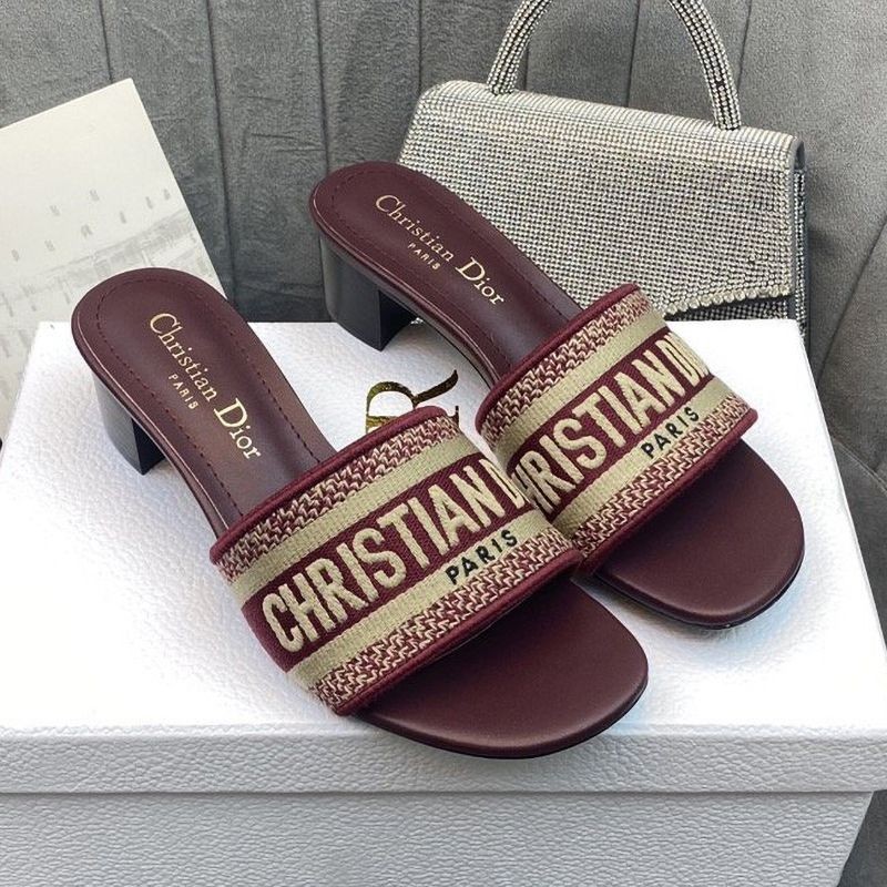 [Not available in Japan] Dior D-Way Heeled Mule Replica ★ Red Embroidered Cotton dey78144