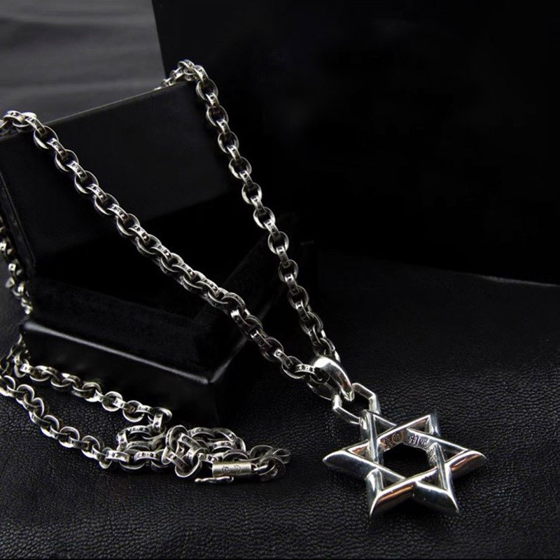 Tracked Shipping Chrome Hearts Necklace Fake Star Baby Fat Charm Kuv07922