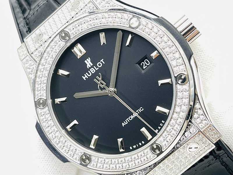 No customs duties Hublot watch replica Classic Fusion titanium diamond hup45452